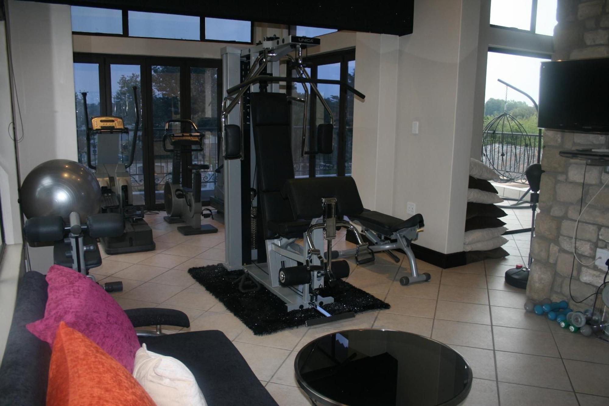 Africa Paradise - Or Tambo Airport Boutique Hotel Benoni Esterno foto